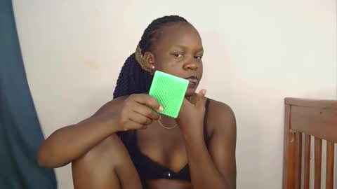 Snapshot of sweet_peachiee chatting on April 27, 11:36 pm sweet peachy online show from April 27, 11:36 pm