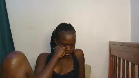 Snapshot of sweet_peachiee chatting on April 30, 1:23 am sweet peachy online show from April 30, 1:23 am