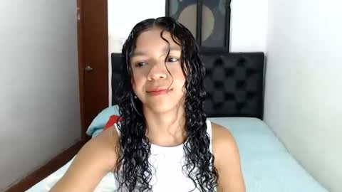 petite sweet online show from June 19, 12:42 pm