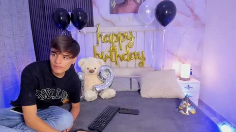 Petter online show from September 12, 1:22 pm