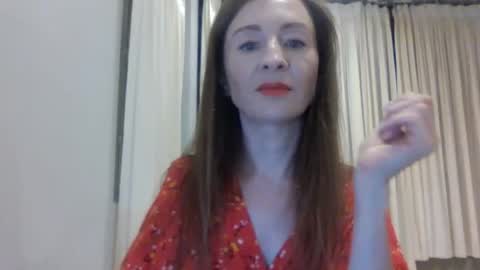 sweet_poeme online show from June 7, 12:20 pm