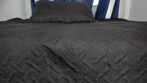Snapshot of sweet_porn_ chatting on December 5, 10:01 am Naty online show from December 5, 10:01 am