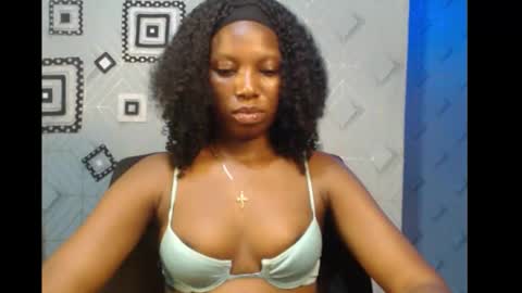 Snapshot of sweet_puna chatting on January 5, 6:35 pm Nancy online show from January 5, 6:35 pm