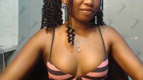 Snapshot of sweet_puna chatting on February 9, 6:26 pm Nancy online show from February 9, 6:26 pm