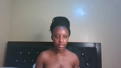 Snapshot of sweet_qio chatting on October 26, 7:31 pm sweet_qio online show from October 26, 7:31 pm