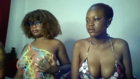 Snapshot of sweet_rayana_ chatting on April 3, 2:31 am sweet rayana online show from April 3, 2:31 am
