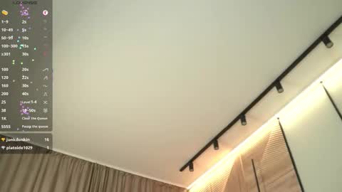 Vanessa online show from December 19, 9:38 am