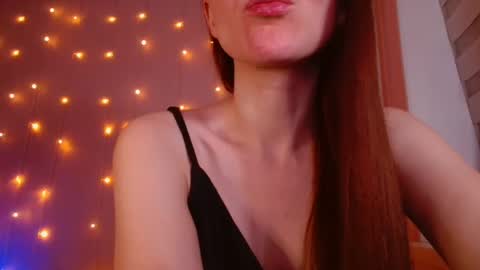 Snapshot of sweet_rosely chatting on February 2, 8:51 pm Sweet Rosely online show from February 2, 8:51 pm