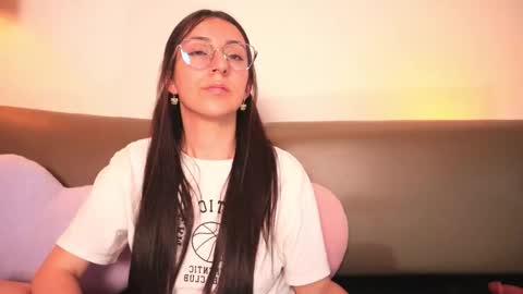 Snapshot of sweet_sammy_7 chatting on February 17, 7:31 pm Sammy Lauren online show from February 17, 7:31 pm