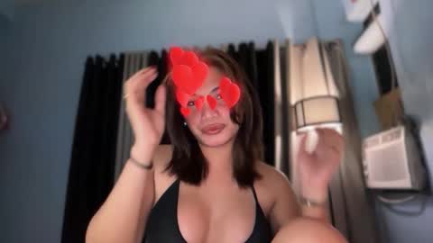 Snapshot of sweet_scarllet12 chatting on June 10, 5:01 pm SCARLLET online show from June 10, 5:01 pm