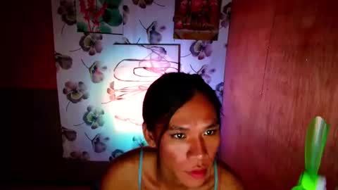 Snapshot of sweet_sexyzhiennexxx chatting on November 18, 7:07 pm Zhienne online show from November 18, 7:07 pm