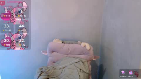 Leah online show from December 14, 9:18 am