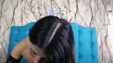 Adriana online show from December 31, 12:46 pm