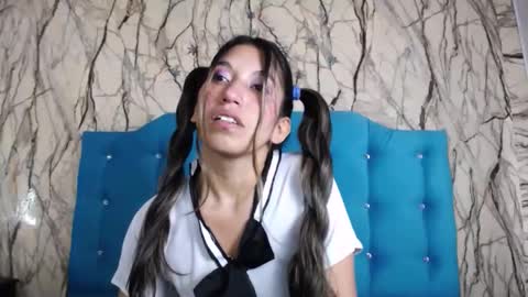 Adriana online show from January 3, 4:06 pm