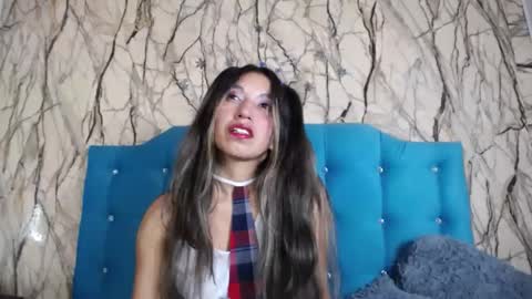 Adriana online show from January 4, 4:11 pm