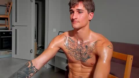 sweet_smith8 online show from January 7, 12:41 pm