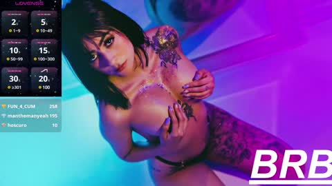 Snapshot of sweet_sophi_ chatting on December 24, 12:44 am sophie leone online show from December 24, 12:44 am