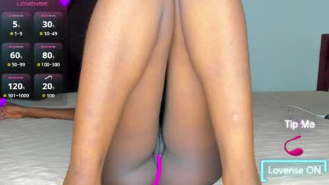 Snapshot of sweet_squirter254 chatting on May 21, 10:33 am sweet_squirter254 online show from May 21, 10:33 am