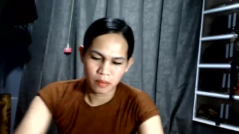 Snapshot of sweet_squirtxxxx chatting on July 22, 3:59 pm HI IM MONA AND IM YOUR NEXT WIFE online show from July 22, 3:59 pm