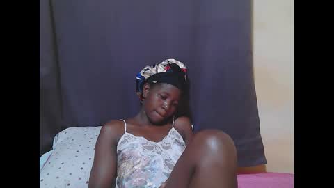 Snapshot of sweet_tattiana chatting on January 16, 9:24 am Tatty online show from January 16, 9:24 am