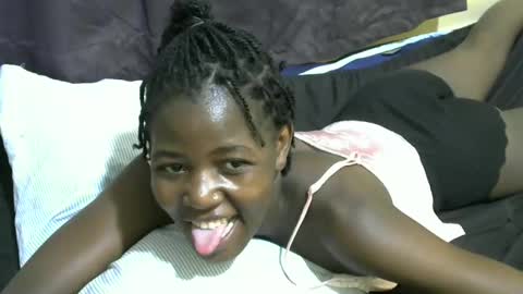 Snapshot of sweet_tattiana chatting on February 11, 6:51 am Tatty online show from February 11, 6:51 am