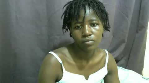 Snapshot of sweet_tattiana chatting on February 15, 8:13 am Tatty online show from February 15, 8:13 am