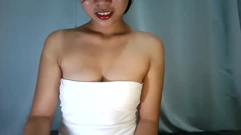 Snapshot of sweet_thea19 chatting on October 20, 5:57 pm sweet_thea19 online show from October 20, 5:57 pm