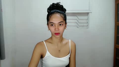 sweet_tyla online show from February 18, 7:32 am
