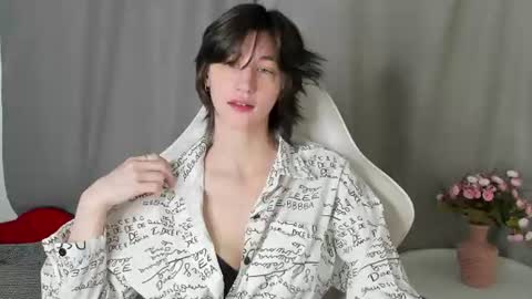 Carolina Lu online show from June 15, 2:36 am