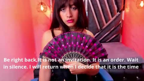 Snapshot of sweet_venus4 chatting on March 17, 1:47 pm sweet_venus4 online show from March 17, 1:47 pm