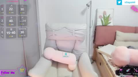 sweet_yumiq online show from May 14, 11:39 am