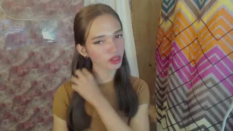 CHRISTINE online show from June 16, 3:36 pm