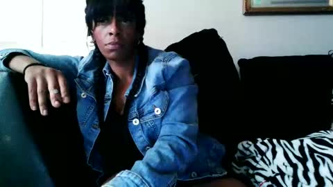 Snapshot of sweetaztea chatting on October 20, 8:20 pm sweetaztee online show from October 20, 8:20 pm