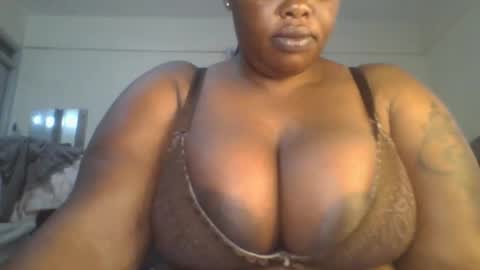 sweetbaby46 online show from March 11, 4:18 am