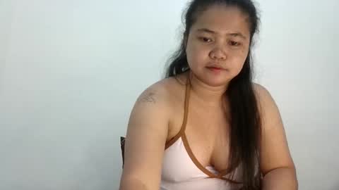 Snapshot of sweetbigtits_maria chatting on October 19, 2:07 pm sweetbigtits_maria online show from October 19, 2:07 pm