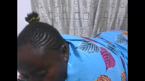 Snapshot of sweetblacklady chatting on September 22, 7:05 pm MELVIN online show from September 22, 7:05 pm