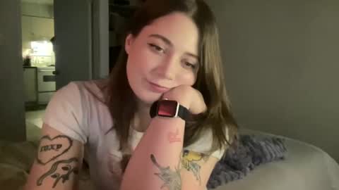 Snapshot of sweetcandyangel chatting on February 4, 1:13 am sweetcandy online show from February 4, 1:13 am