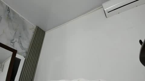 sweetcata_ts online show from May 7, 8:52 am
