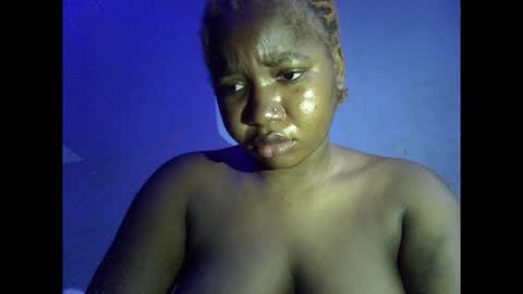 Snapshot of sweetcoochiex chatting on February 21, 8:04 am sweetcoochiex online show from February 21, 8:04 am