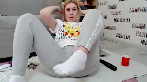 Snapshot of sweetdaiana23 chatting on February 14, 1:35 am Daiana Onlyfans - Blonddaiana online show from February 14, 1:35 am
