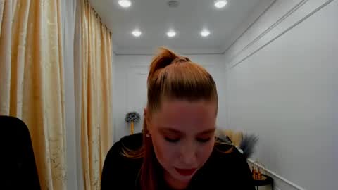 sweetdaylight online show from June 26, 8:35 pm