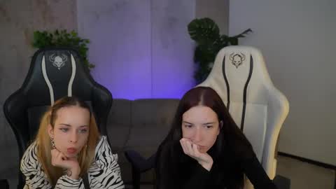 Snapshot of sweetdesiree_ chatting on November 6, 11:22 am Amelia online show from November 6, 11:22 am