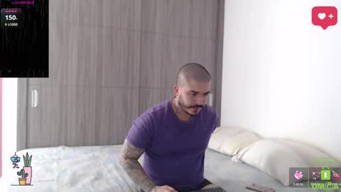 Snapshot of sweetdesires_ chatting on September 28, 2:55 pm online show from September 28, 2:55 pm