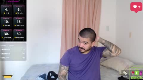Snapshot of sweetdesires_ chatting on April 29, 5:52 pm online show from April 29, 5:52 pm