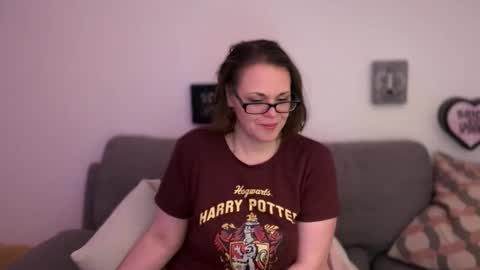 Eileen online show from February 17, 9:50 am