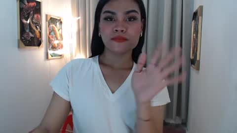 Snapshot of sweetestcandy69xxx chatting on August 2, 1:42 pm Celeste online show from August 2, 1:42 pm