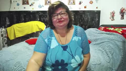sweetestmilf4you online show from February 4, 2:12 pm