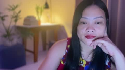 Snapshot of sweetestsmile_ chatting on April 5, 12:52 am Khaye online show from April 5, 12:52 am