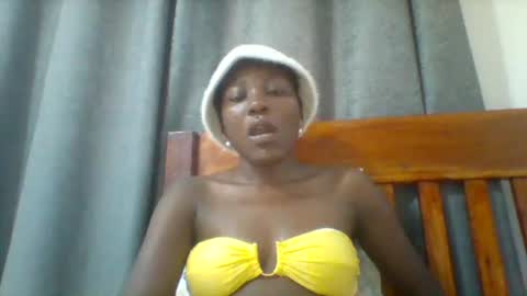 sweetfel online show from September 28, 8:52 am