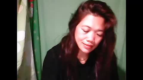 Snapshot of sweetflower4u chatting on February 8, 9:40 pm sweetflower4u online show from February 8, 9:40 pm